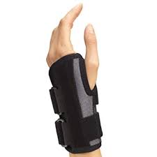 Champion Airmesh Maximum Wrist Splint Left M (6 - 7 1/4") Removeable Metal Splint Latex-Free