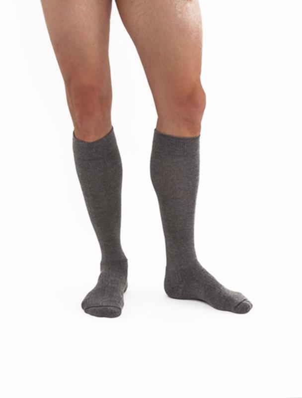 Jobst Activewear Knee High Compression Stockings, Closed Toe, 15-20mmhg, Grey, Medium